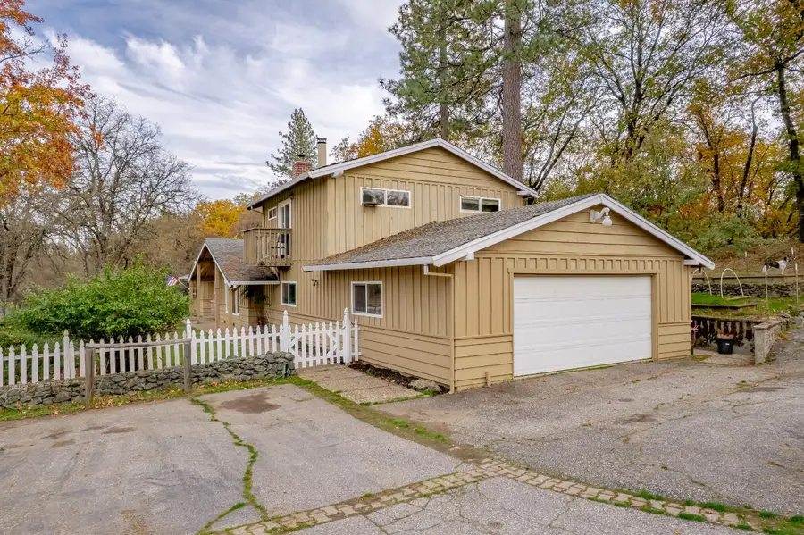 12987 Hidden Valley Road, Grass Valley, CA 95949 - Image #2