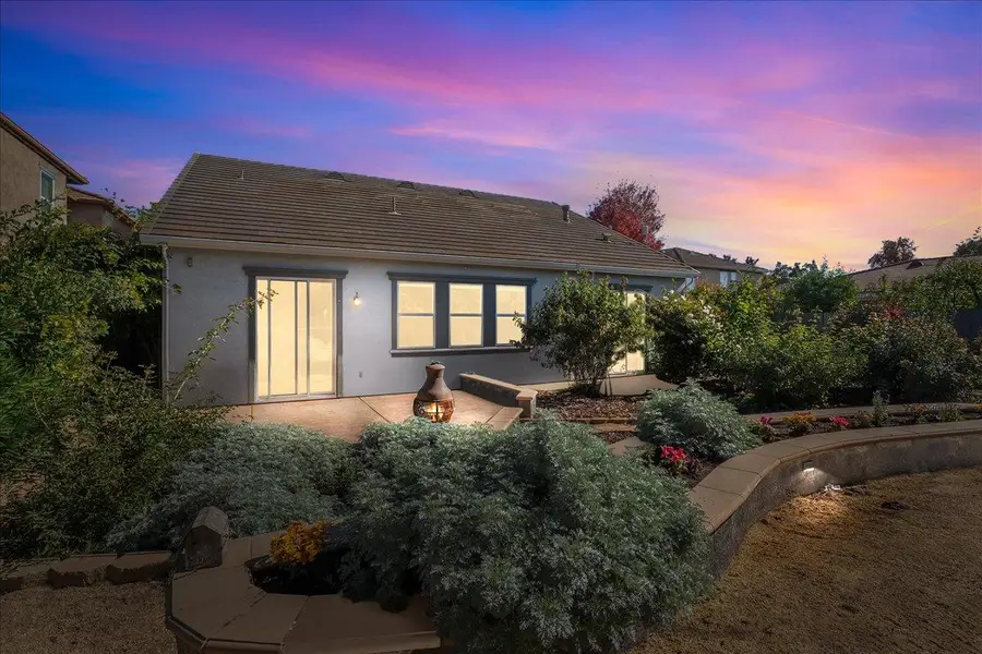 9008 Clarissa Drive, Orangevale, CA 95662 - Image #2