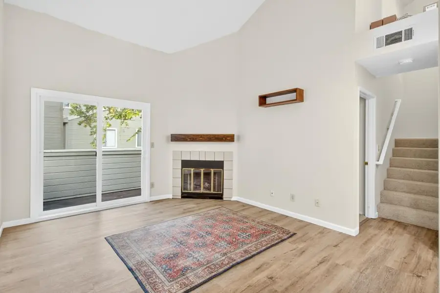 1019 Dornajo Way #206, Sacramento, CA 95825 - Image #2