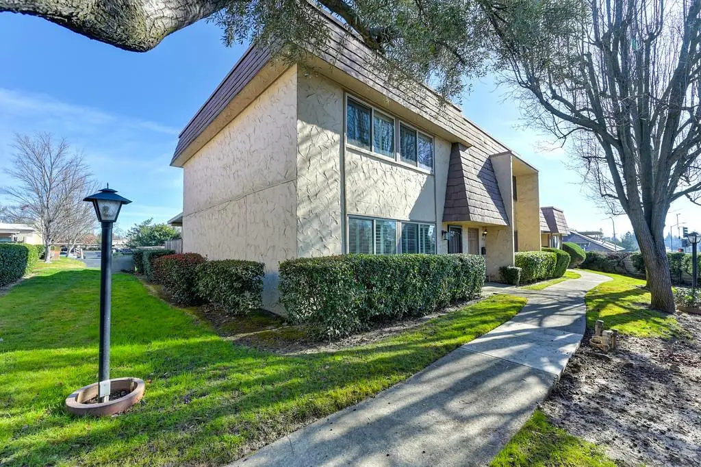 5908 Casa Alegre, Carmichael, CA 95608 - Image #1