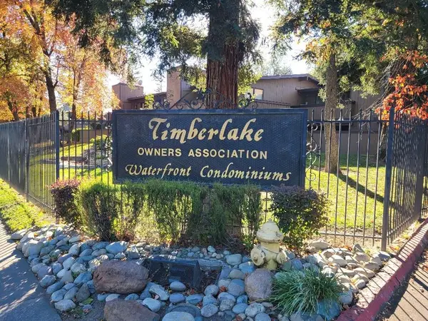 2430 Larkspur Lane #280, Sacramento, CA 95825