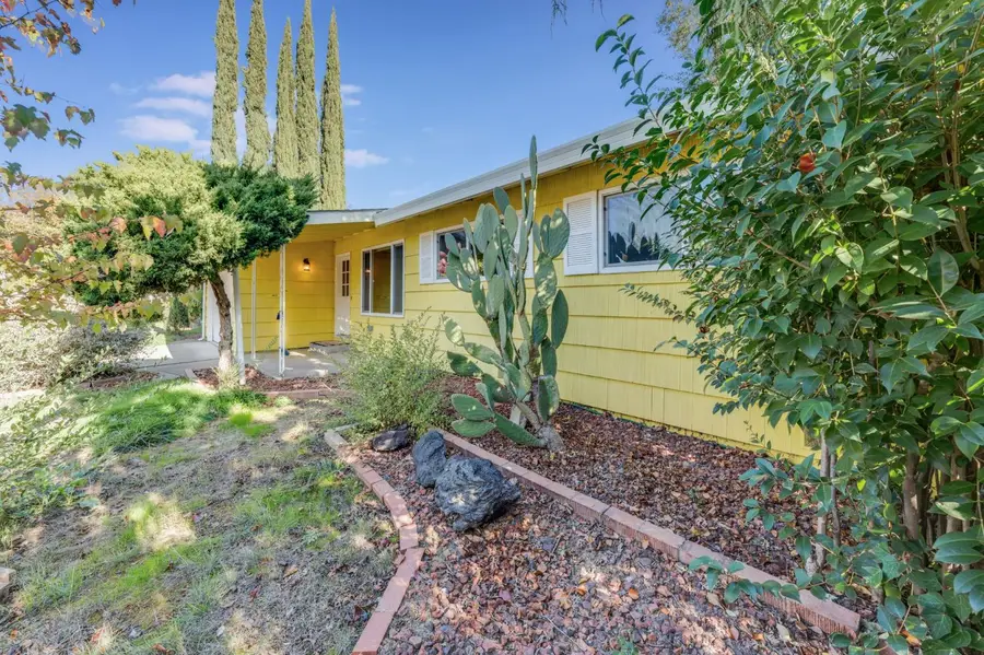 5052 Martin Way, Carmichael, CA 95608 - Image #2