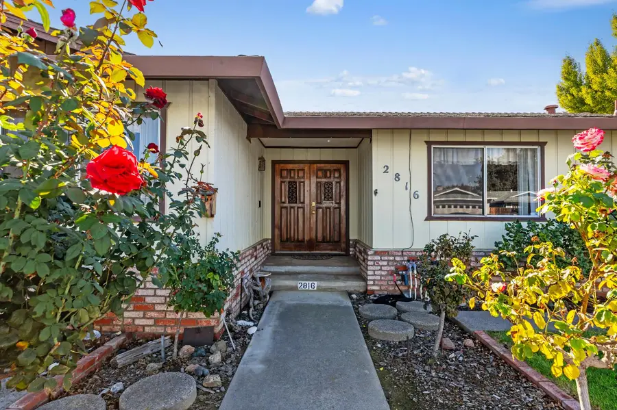 2816 Starling Drive, Ceres, CA 95307 - Image #2