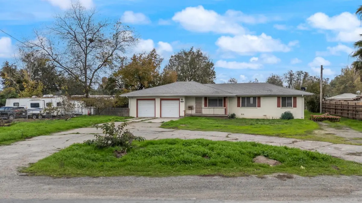 9688 S Airport Way, Manteca, CA 95336 - Image #1