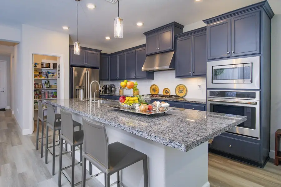 484 Pinehurst Street, Manteca, CA 95336 - Image #2