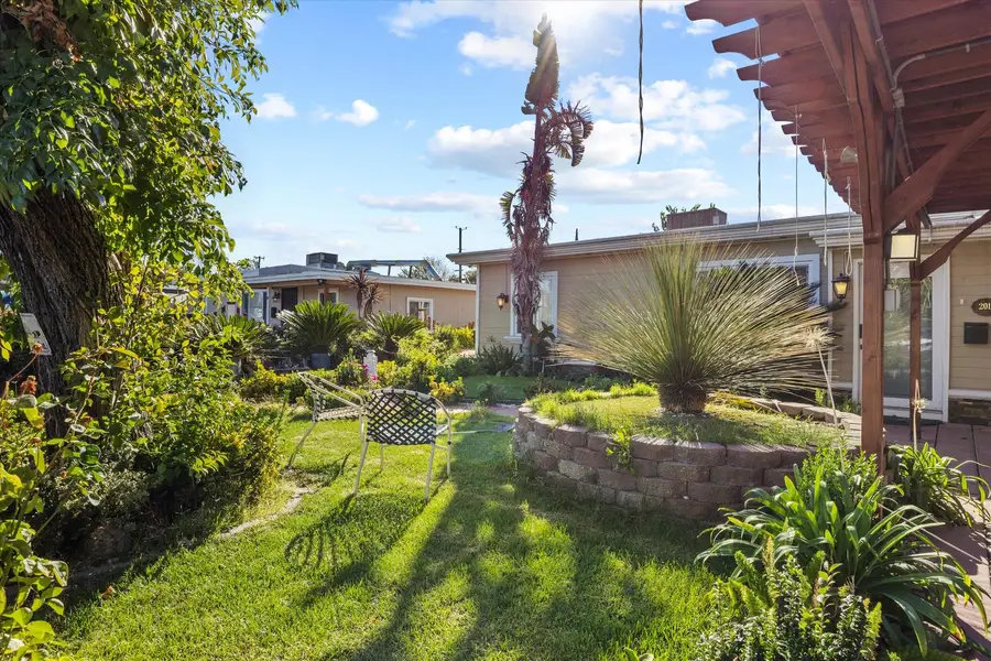 2012 El Camino Avenue, Sacramento, CA 95821 - Image #2