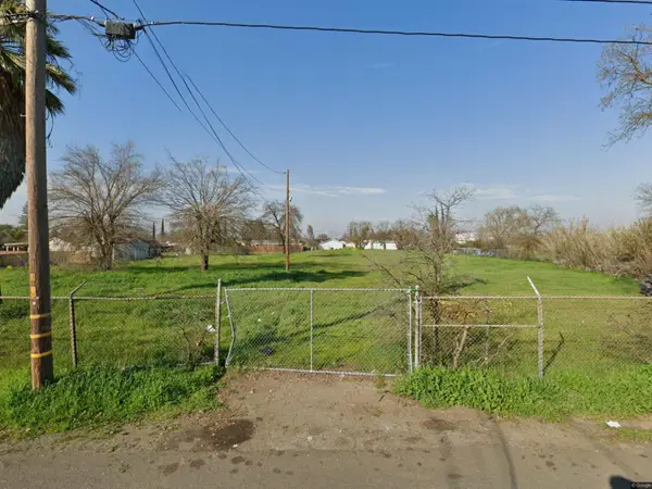 2151 E 5th Street, Stockton, CA 95206