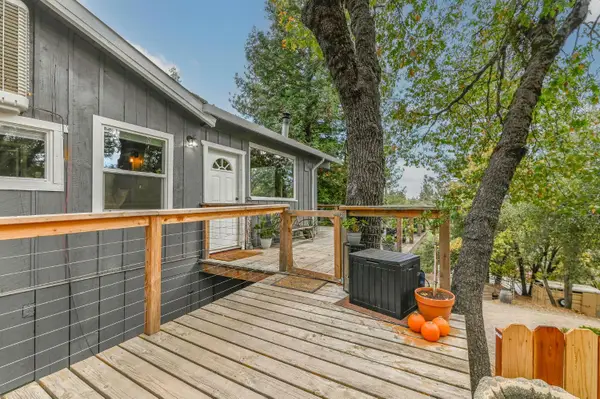 18371 S Sugar Pine Drive, Pine Grove, CA 95665