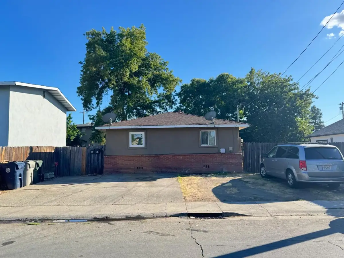 694 Eleanor Avenue, Sacramento, CA 95815 - Image #1