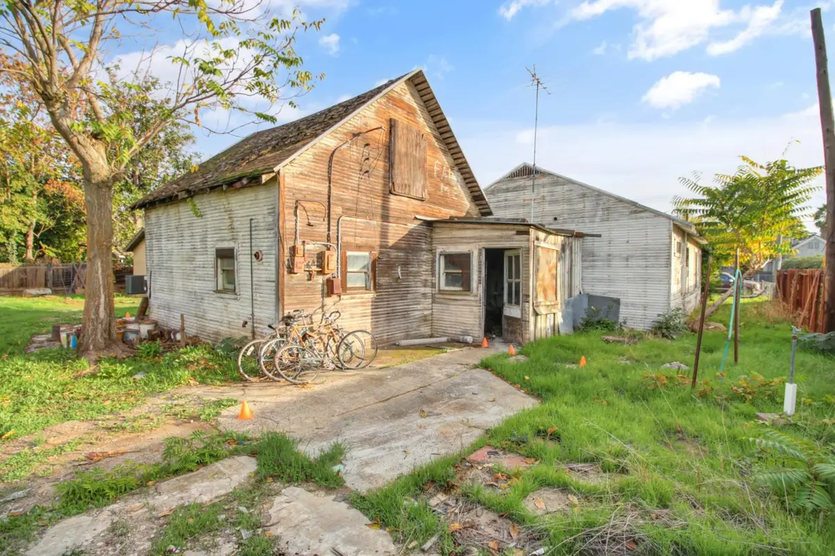 4261 Soledad Avenue, Sacramento, CA 95820 - Image #1