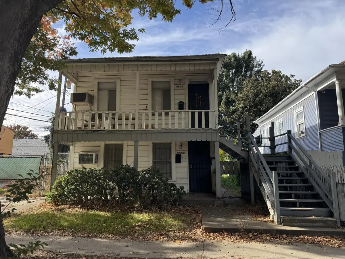 2212 11th Street, Sacramento, CA 95818 - Image #1