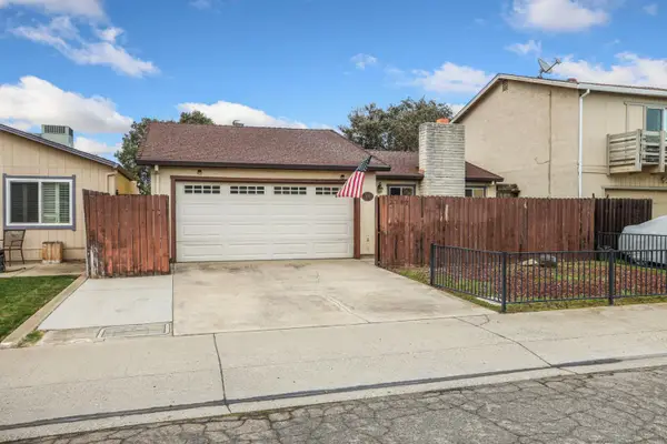 2132 Newbury Circle, Lodi, CA 95240