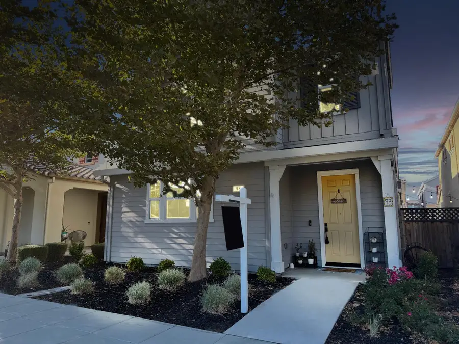 93 E Ramsey Drive, Mountain House, CA 95391 - Image #2