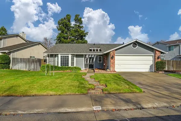 5943 Laguna Villa Way, Elk Grove, CA 95758