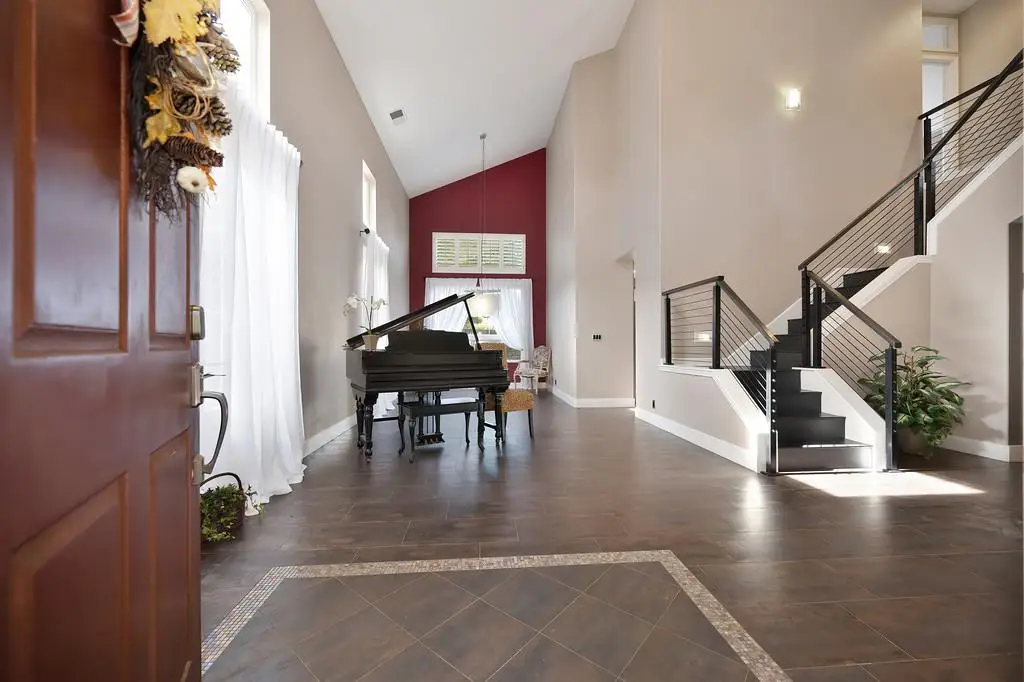 3237 Corniche Lane, Roseville, CA 95661 - Image #1