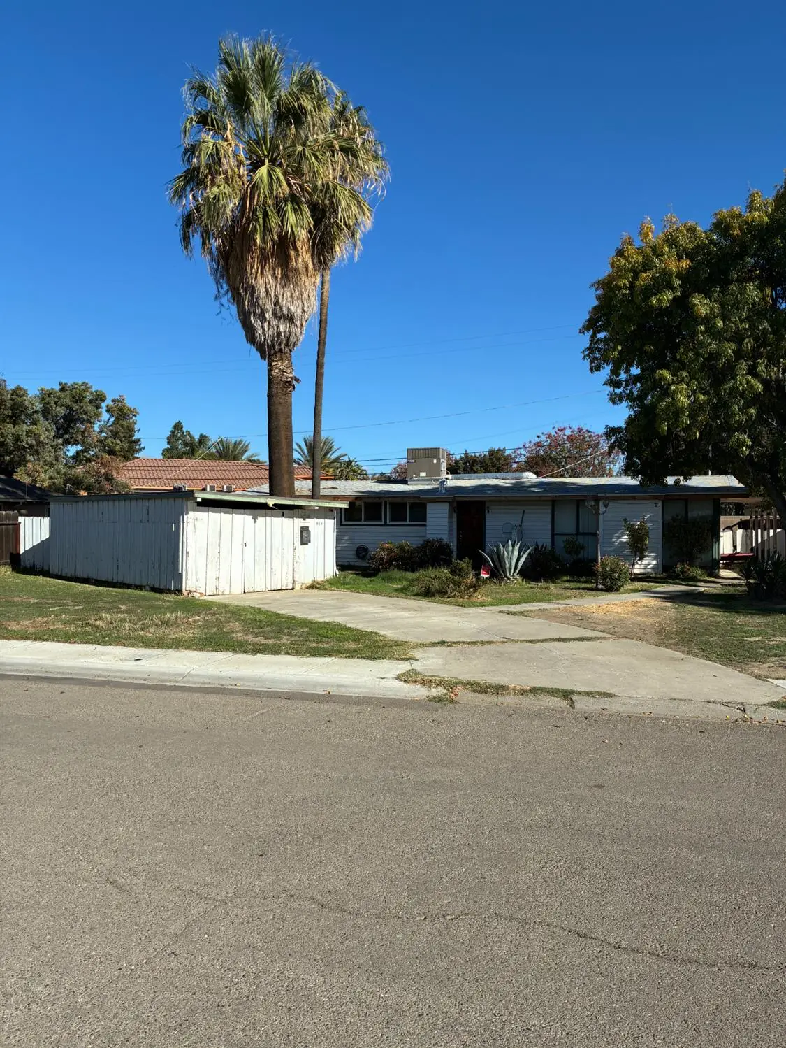 840 W Maryland Avenue, Los Banos, CA 93635 - Image #1