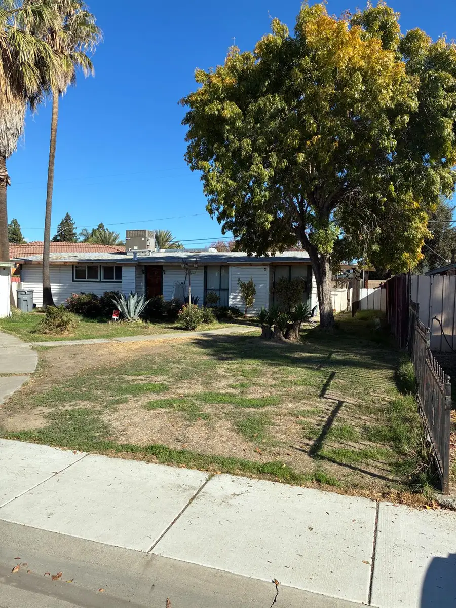 840 W Maryland Avenue, Los Banos, CA 93635 - Image #3
