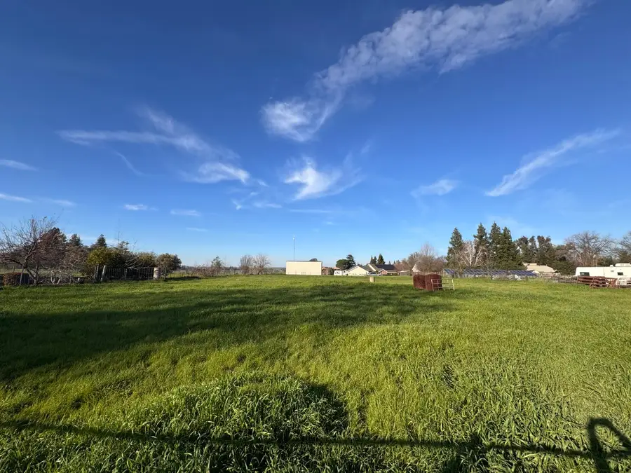 10901 Dixon Road, Oakdale, CA 95361 - #2