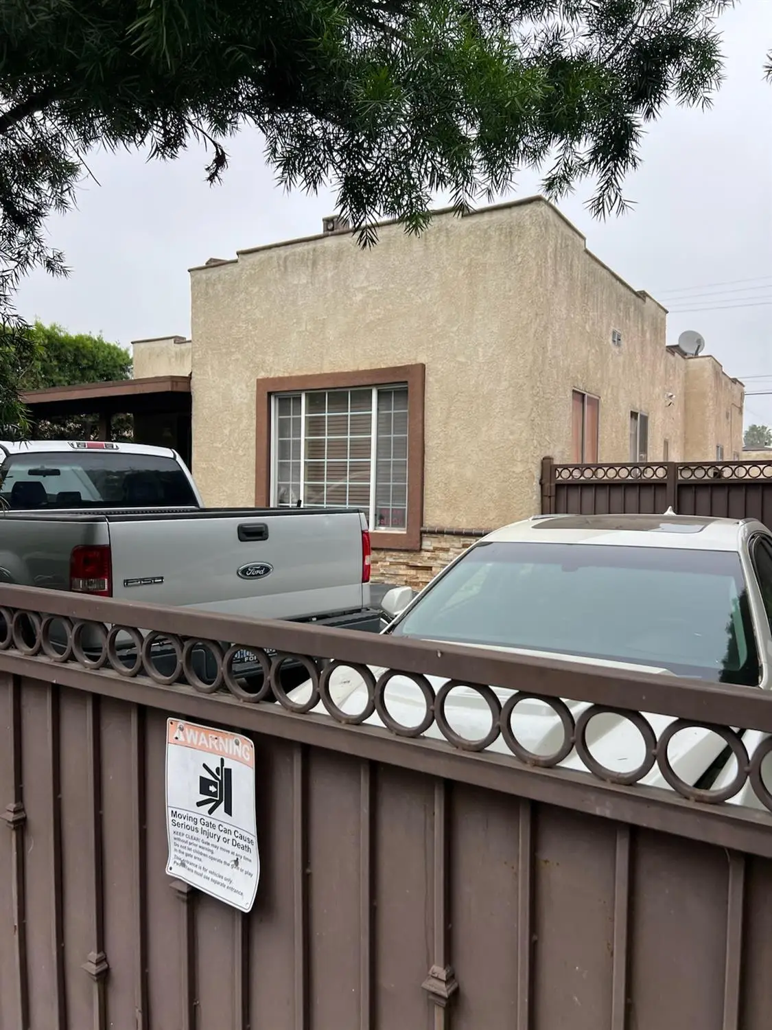 541 W 104th Street, Los Angeles, CA 90044 - Image #1