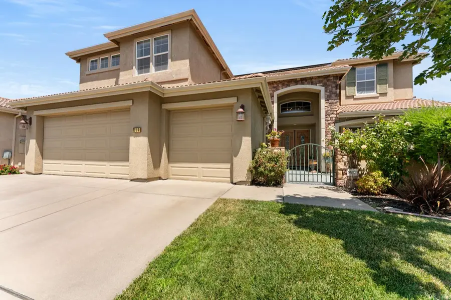301 Vista Creek Circle, Sacramento, CA 95835 - Image #3
