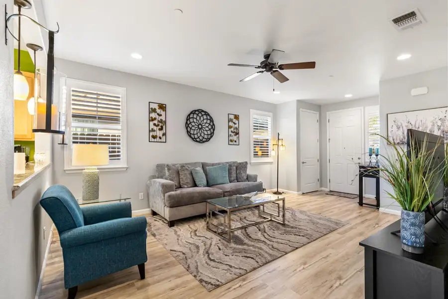 7805 Dearne Way, Elk Grove, CA 95757 - Image #2