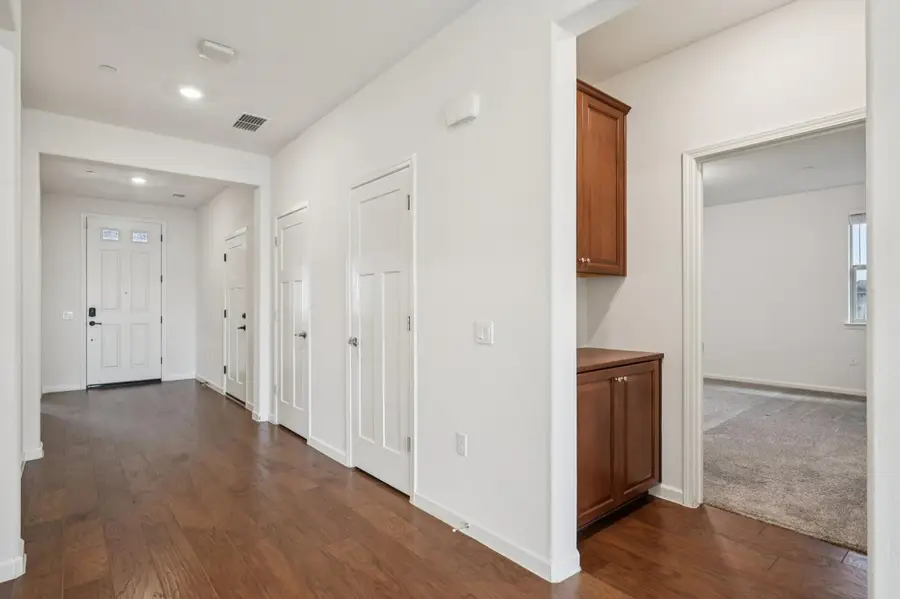 9224 Vervain Way, Sacramento, CA 95829 - Image #2