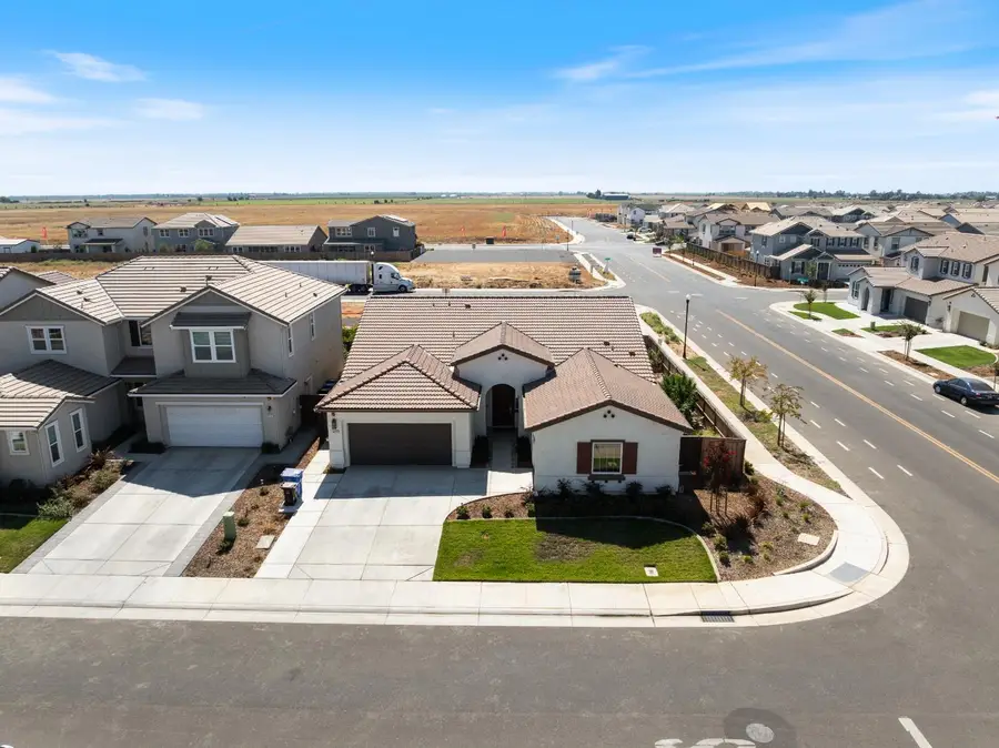 8420 Haley Circle, Elk Grove, CA 95757 - Image #3