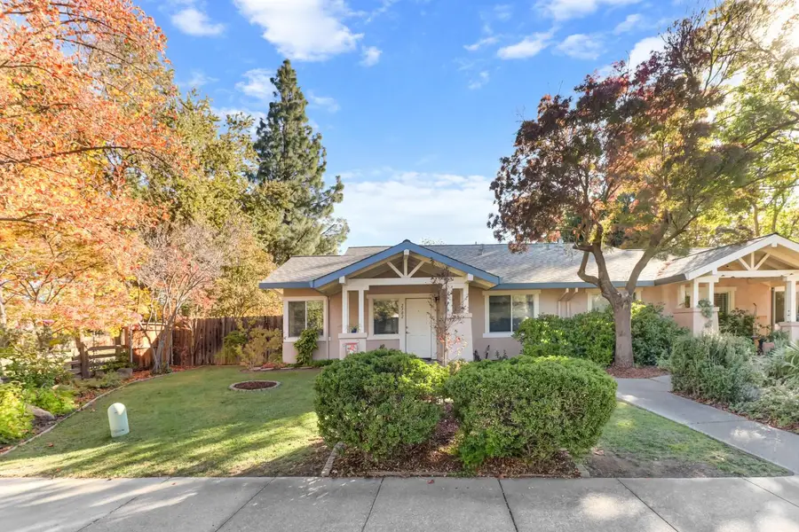 2302 Muir Woods Place, Davis, CA 95616 - Image #2