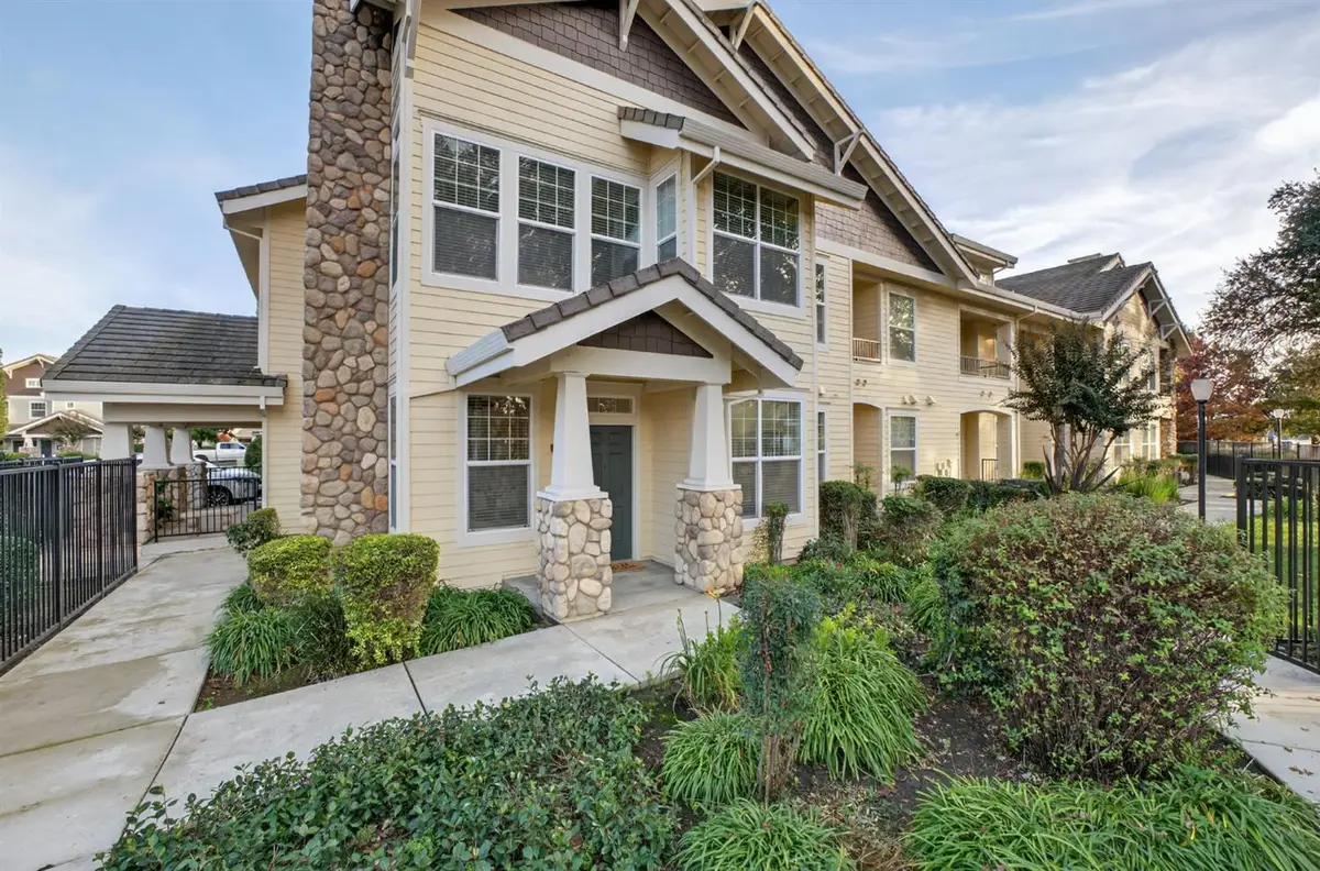 9504 Coney Island Circle, Elk Grove, CA 95758 - Image #1