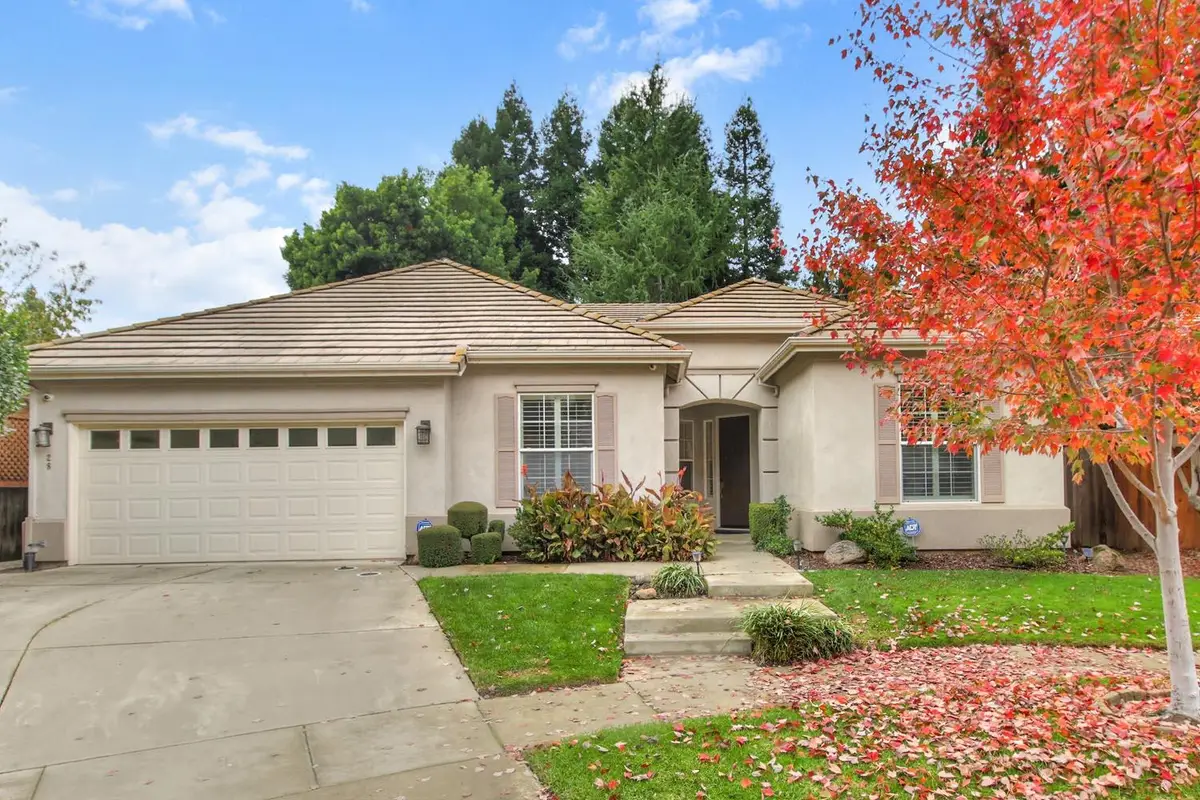 28 Eastham Court, Sacramento, CA 95833 - Image #1