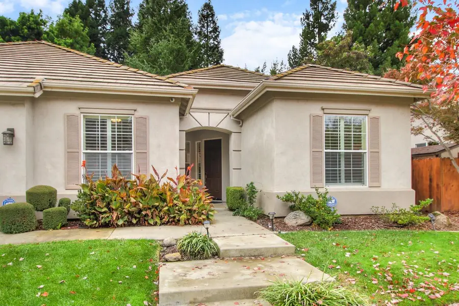 28 Eastham Court, Sacramento, CA 95833 - Image #2