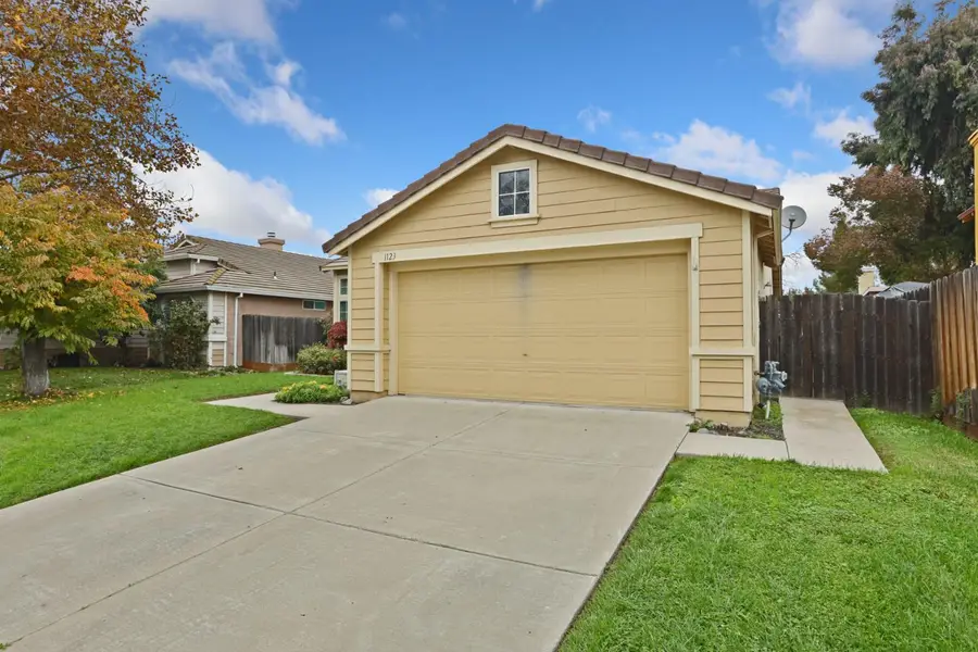 1123 Glenmohr Court, Stockton, CA 95206 - Image #2