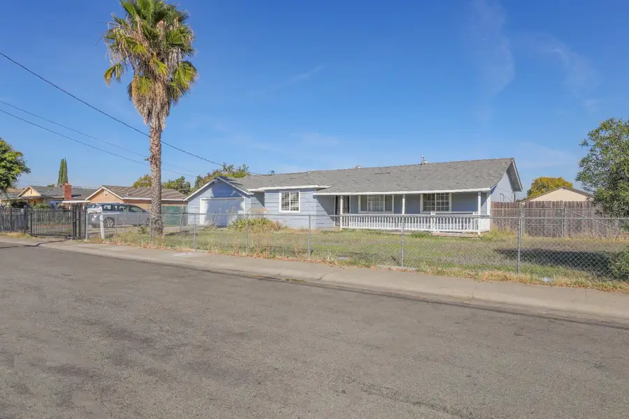 2827 Toy Avenue, Sacramento, CA 95822 - Image #2