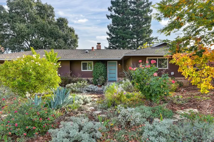 5855 Annrud Way, Sacramento, CA 95822 - Image #3
