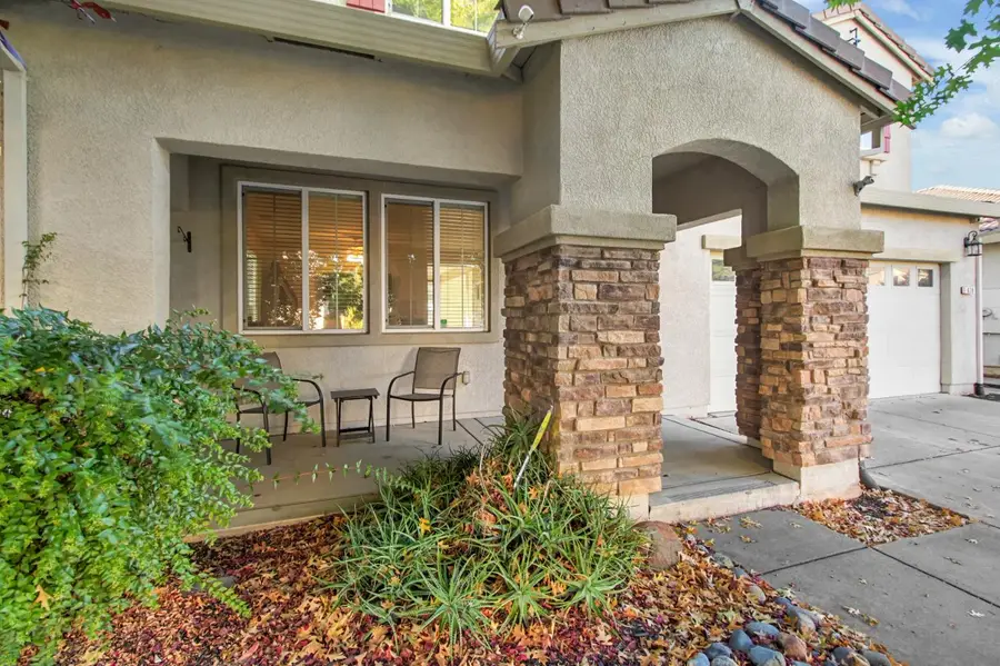 670 Tara Bella Drive, Lincoln, CA 95648 - Image #2
