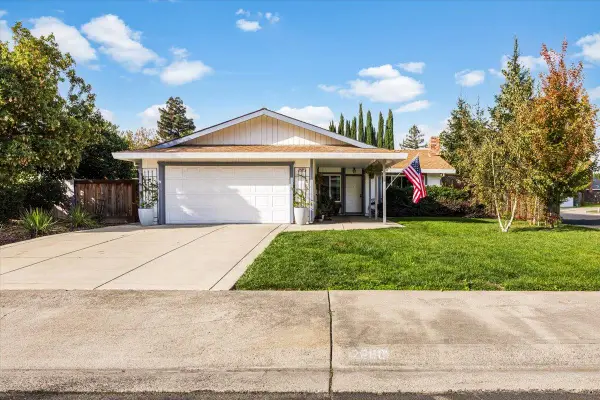 2660 Summerfield Drive, West Sacramento, CA 95691