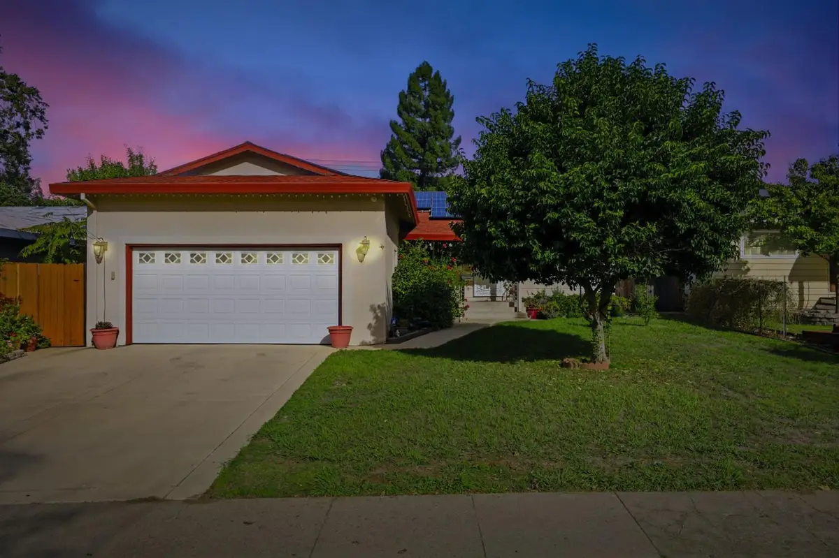 7545 Almondwood Avenue, Citrus Heights, CA 95610 - Image #1