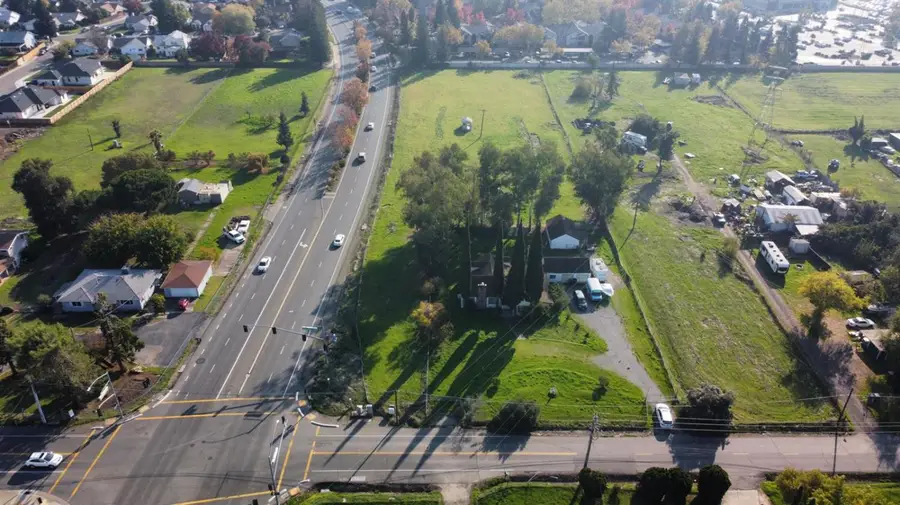 8016 Stevenson Avenue, Sacramento, CA 95828 - #3