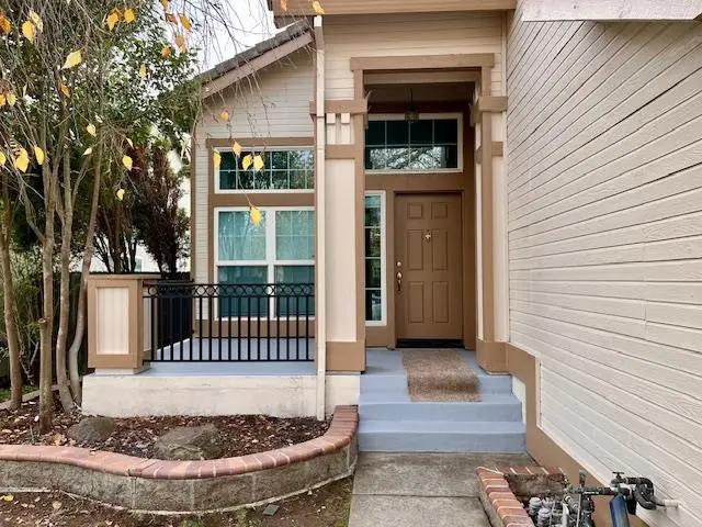 4910 Harrow Drive, Elk Grove, CA 95758 - Image #2