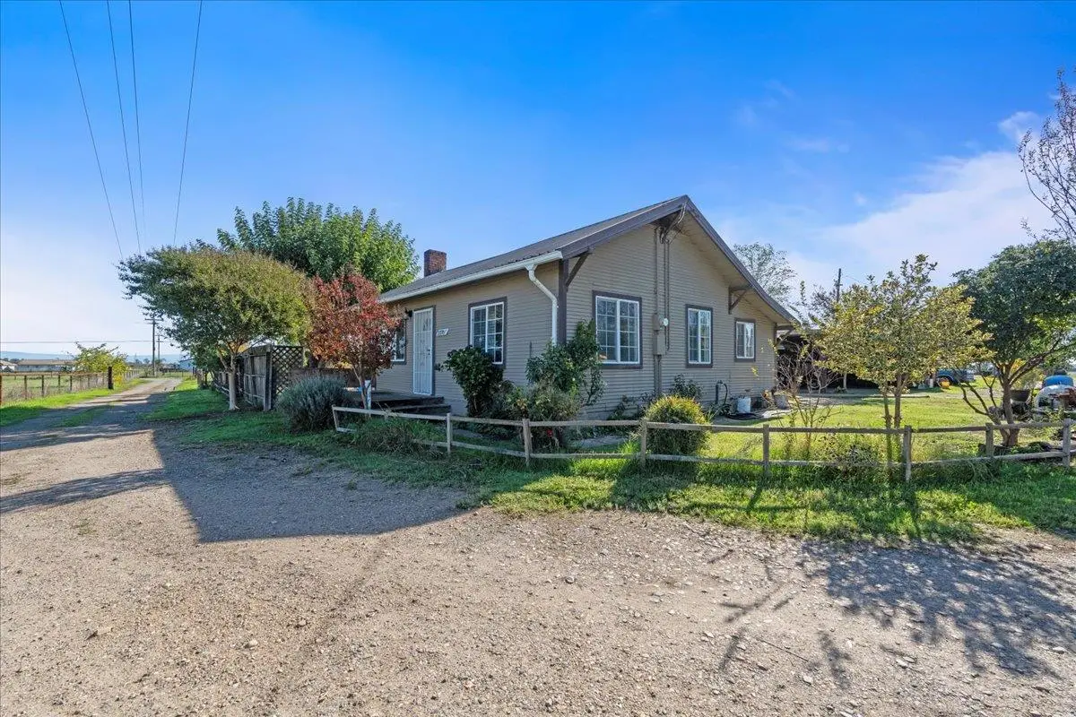 23707 N Graham Road, Acampo, CA 95220 - Image #1