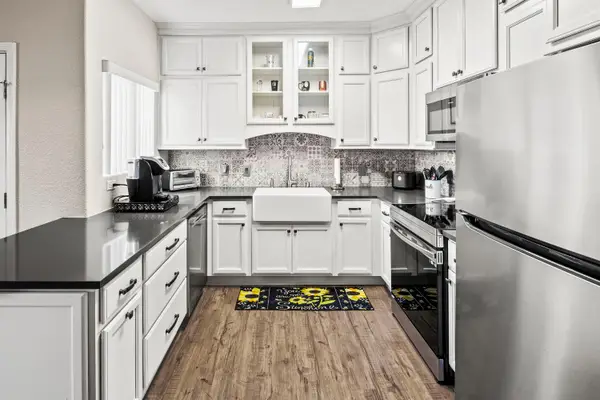 10001 Woodcreek Oaks Boulevard #1433, Roseville, CA 95747