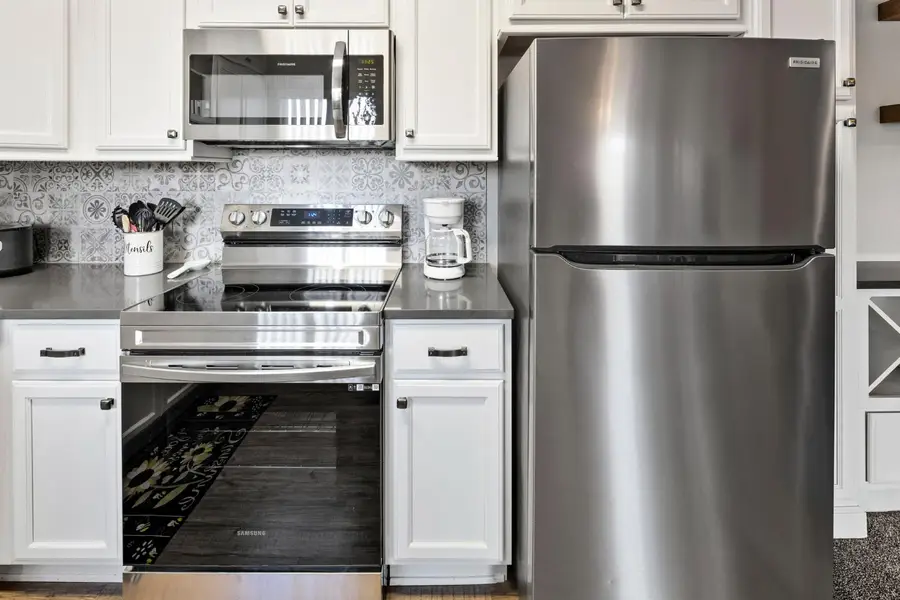 10001 Woodcreek Oaks Boulevard #1433, Roseville, CA 95747 - Image #2