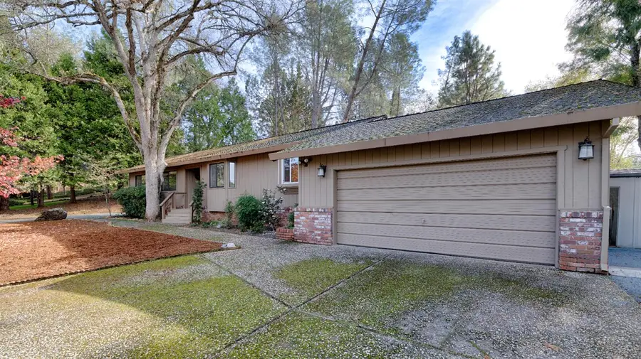 23753 Maple Court, Auburn, CA 95602 - Image #2