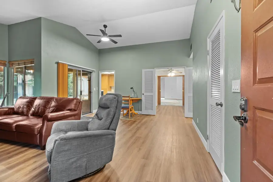 15 Landau Court, Sacramento, CA 95833 - Image #3