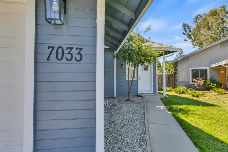 7033 Castle Creek Way, Rio Linda, CA 95673 - Image #3