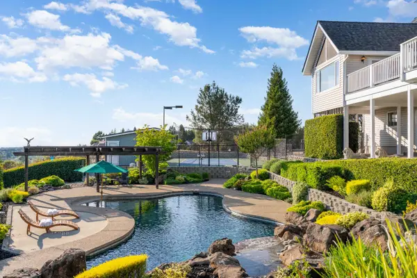 3400 Woodleigh Lane, Cameron Park, CA 95682