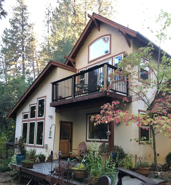 26070 Green Acres Road, Colfax, CA 95713