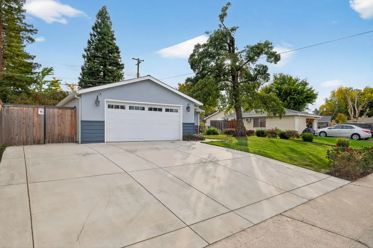 6304 Edgerton, Carmichael, CA 95608 - Image #1