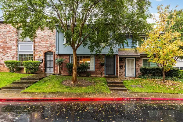 4002 Oak Villa Circle, Carmichael, CA 95608