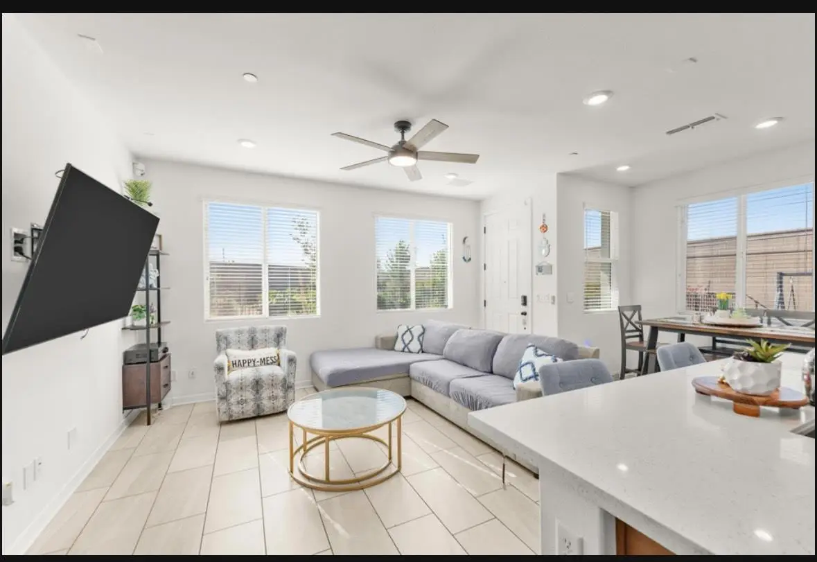 5301 E Commerce Way #56101, Sacramento, CA 95835 - Image #1